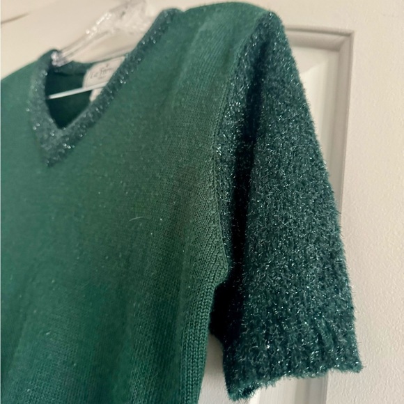 LE FARNY ITALY Women’s Green‎ Wool/Acrylic V Neck Short Sleeve Sweater-Size M/L - Picture 5 of 7